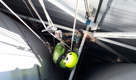 Entreprise spécialisée dans la maintenance de bâtiment industriel en Maurienne et ses alentours